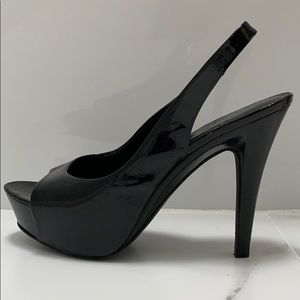 Jessica Simpson Black heel size 10